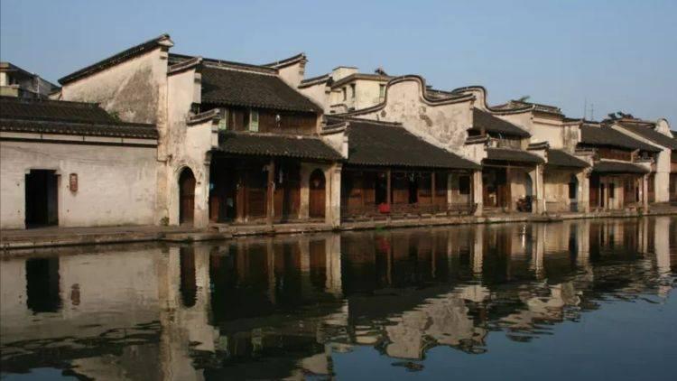 唯一被人类消灭的病毒，还保存在实验室，为什么不将其销毁？游戏画面